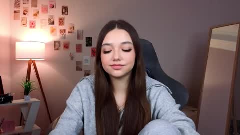 Snapshot of breakfastwithflowers chatting on 02-06-26, 07:28 Rachel online show from 02-06-26, 07:28