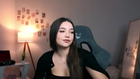 Snapshot of breakfastwithflowers chatting on 03-03-26, 07:42 Rachel online show from 03-03-26, 07:42