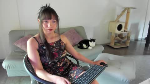 Snapshot of breakfastwithtiffanys chatting on 05-03-26, 02:12 breakfastwithtiffanys online show from 05-03-26, 02:12