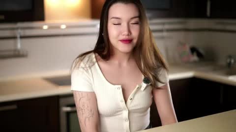 Alexandra online show from 05-27-26, 02:19