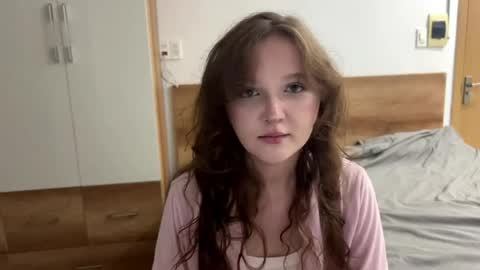 Viola online show from 06-07-26, 07:06