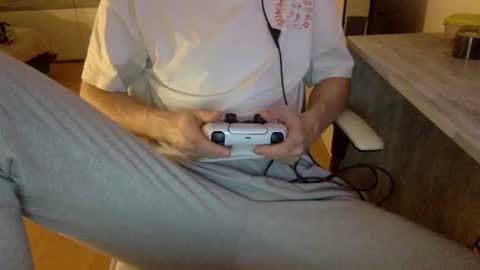 breezydicks online show from 11-22-25, 09:58