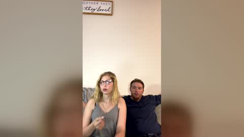 Breezyxlove online show from 04-21-26, 03:24