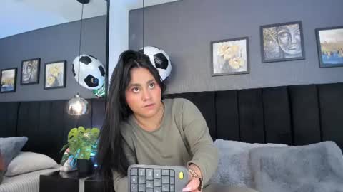   online show from 07-03-26, 03:35