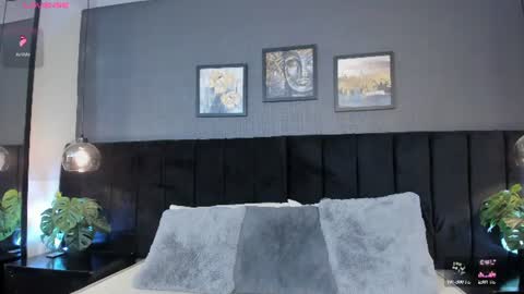   online show from 07-18-26, 03:44