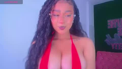 Snapshot of brenda_a_ chatting on 12-30-24, 10:53 Brendi online show from 12-30-24, 10:53