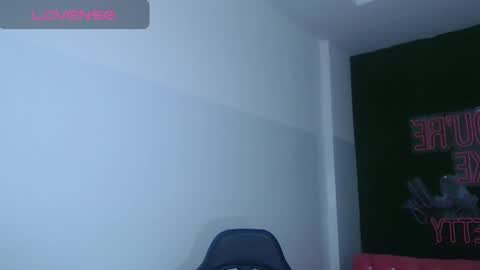 Snapshot of brenda_a_ chatting on 02-13-25, 07:52 Brendi online show from 02-13-25, 07:52