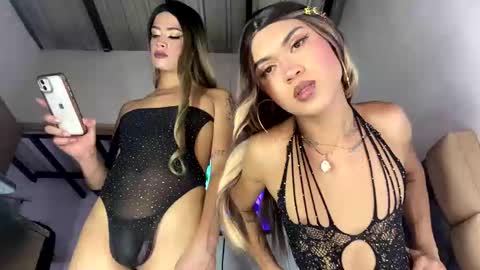 Snapshot of brenda_dolls chatting on 10-03-25, 07:00 BRENDA SALOME online show from 10-03-25, 07:00