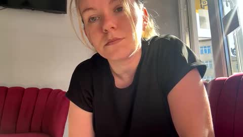 Brenda online show from 05-04-26, 07:26