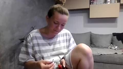 Brenda online show from 05-18-26, 08:03