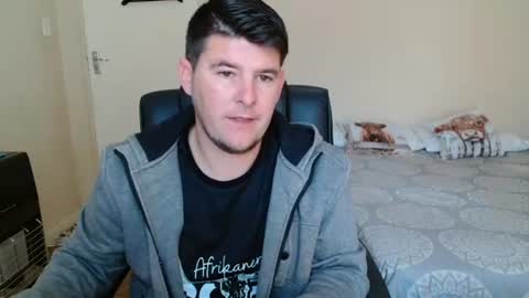 ask me lol online show from 06-16-26, 07:22
