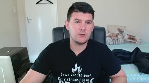 ask me lol online show from 07-07-26, 01:04