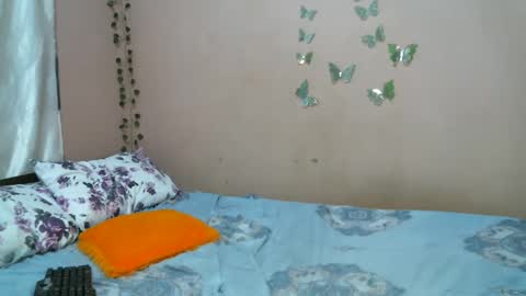 Snapshot of brennabaibe chatting on 01-26-25, 06:06 Brenda xxx online show from 01-26-25, 06:06