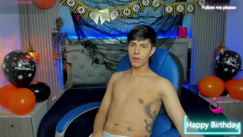 Esteban online show from 10-31-25, 04:02