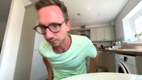brettbigdee online show from 07-09-26, 12:20