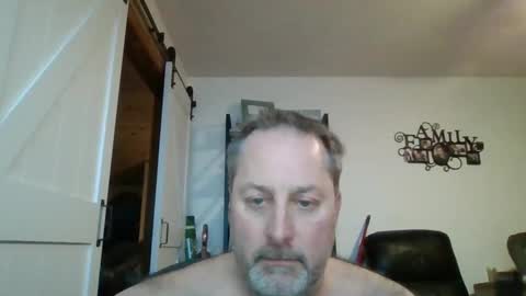 Snapshot of brettsky chatting on 01-29-25, 10:32 hey online show from 01-29-25, 10:32