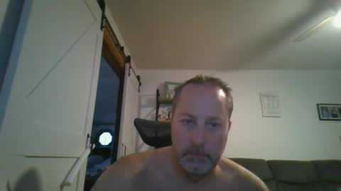 Snapshot of brettsky chatting on 12-02-25, 12:54 hey online show from 12-02-25, 12:54
