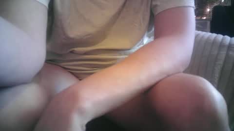 raining down on me online show from 09-12-25, 06:52