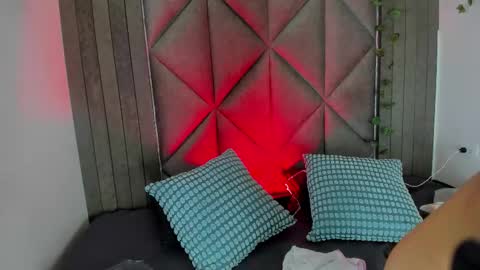 B R I A  online show from 02-16-26, 01:35