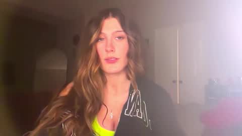 Brianna3 online show from 02-03-26, 06:40