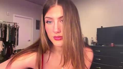 Brianna3 online show from 06-26-26, 05:12