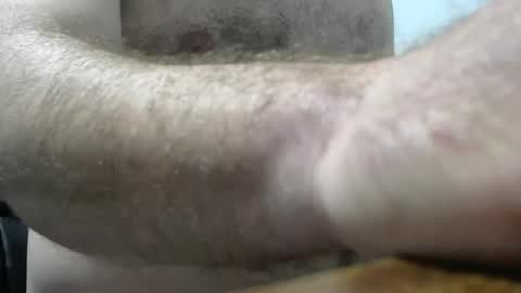 Snapshot of brian871001 chatting on 04-02-26, 04:26 brian871001 online show from 04-02-26, 04:26