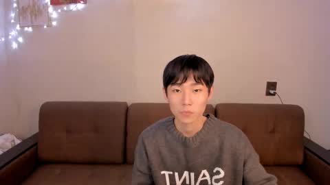 Snapshot of brian_stars chatting on 02-10-25, 02:48 Brian boy online show from 02-10-25, 02:48