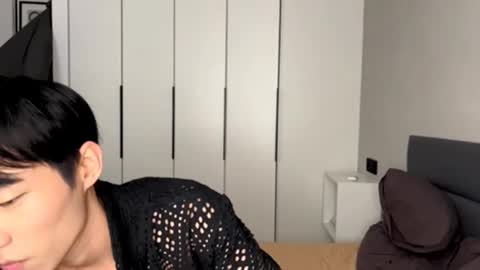 Snapshot of brian_stars chatting on 02-17-25, 12:27 Brian boy online show from 02-17-25, 12:27