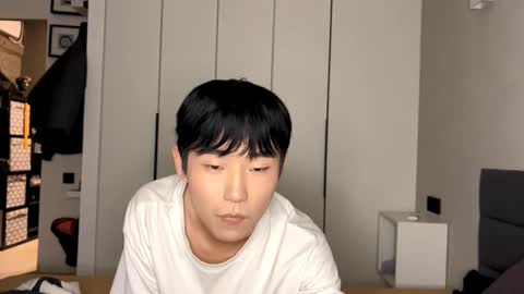 Snapshot of brian_stars chatting on 02-17-25, 04:15 Brian boy online show from 02-17-25, 04:15