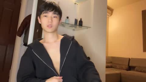 Brian boy online show from 11-26-25, 03:13