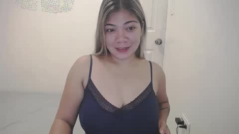 Briana online show from 02-06-25, 12:33