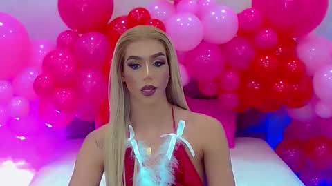 BRIANA online show from 12-26-24, 09:55