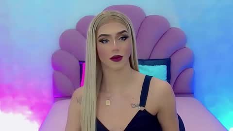 BRIANA online show from 01-07-25, 02:20