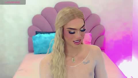 BRIANA online show from 02-15-25, 07:49