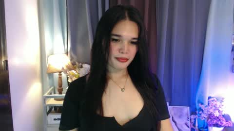 Claire online show from 05-05-26, 01:57