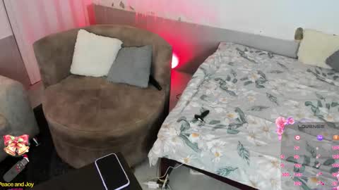 briana online show from 11-20-25, 01:44