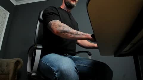 Brian online show from 12-23-25, 05:16