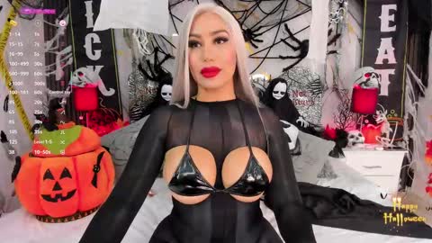 Brianna Ortiz online show from 10-09-25, 03:10