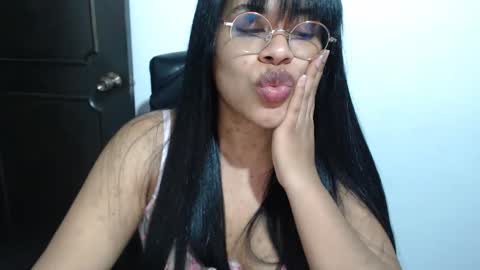 Snapshot of briannacute chatting on 05-06-26, 11:54 Briaa online show from 05-06-26, 11:54