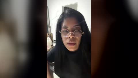 Snapshot of briannacute chatting on 06-12-26, 01:15 Briaa online show from 06-12-26, 01:15