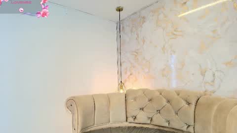 Snapshot of briannaduque chatting on 09-30-25, 02:00 Brianna online show from 09-30-25, 02:00