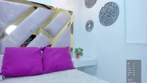 Brianna  online show from 10-24-25, 12:12