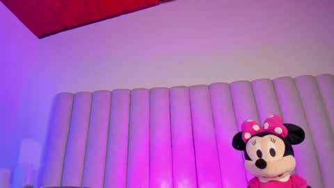 brianna online show from 02-11-25, 01:09