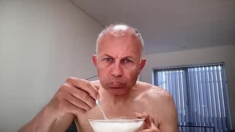 Brian online show from 06-22-26, 02:47