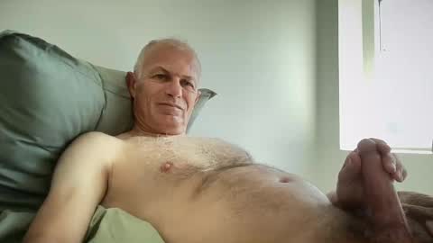 Brian online show from 07-08-26, 02:43