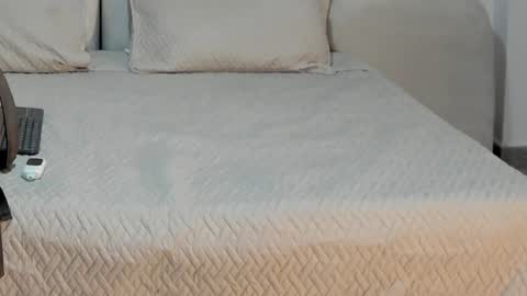    online show from 01-18-25, 12:35