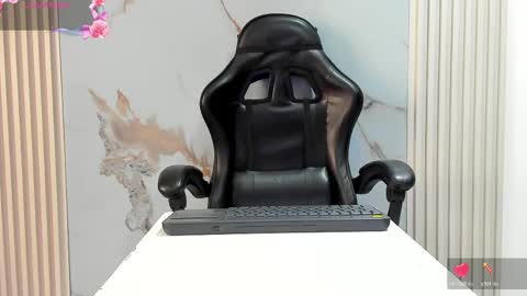    online show from 04-03-26, 01:20