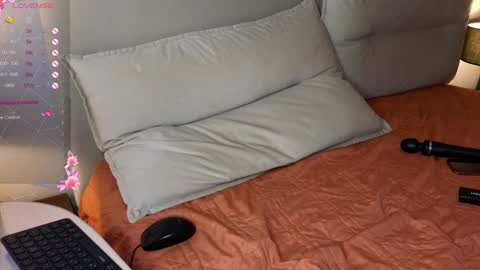 Amina Adelina online show from 10-20-25, 12:22