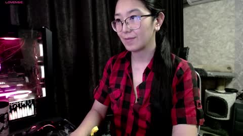 Aisha online show from 01-28-25, 07:00