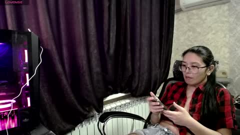 Aisha online show from 02-14-25, 09:56